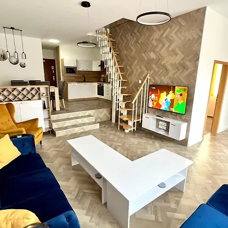 Lucia Apartment *