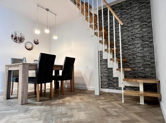 Lucia Apartmán *