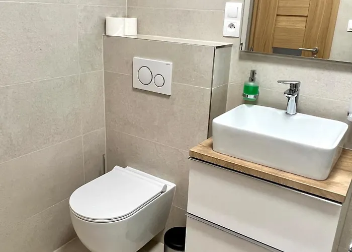 Lucia Apartmán